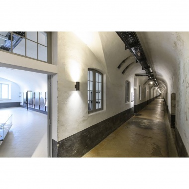 Přisazené bodové svítidlo LA 1006443-8