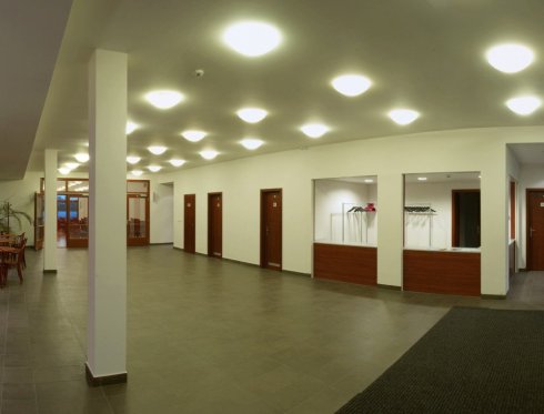 Stropní a nástěnné svítidlo LUCIS CHARON 2x75(57)W E27 sklo opál S37.12.T14-3