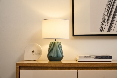 Pokojová stolní lampa P 48355-2