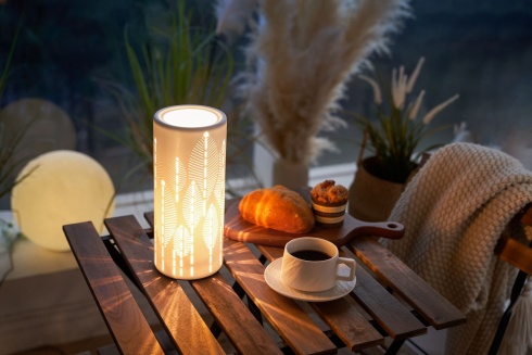 Pokojová stolní lampa P 48359-2